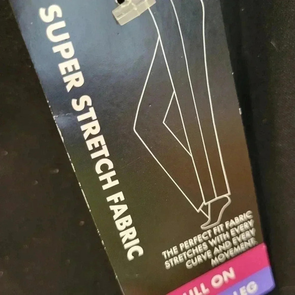 Womans George  Pull On Pants XL NWT - Picture 2 of 6